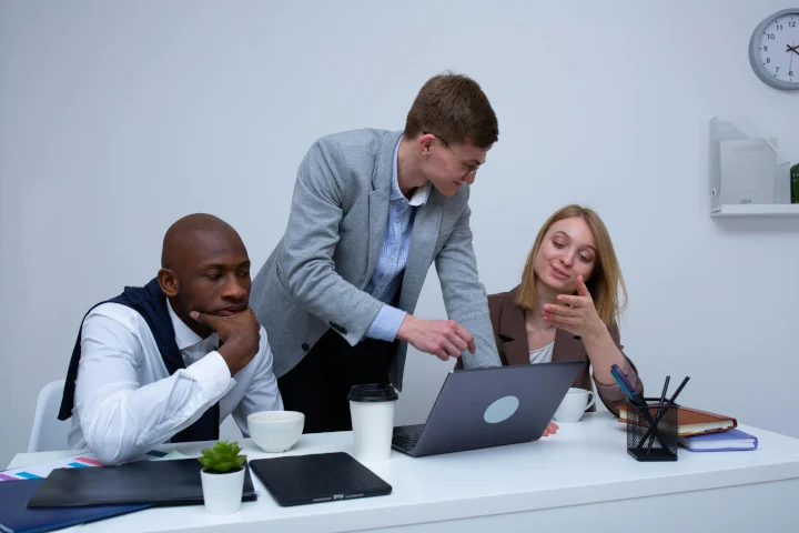 Gestión de personal - equipo trabajando